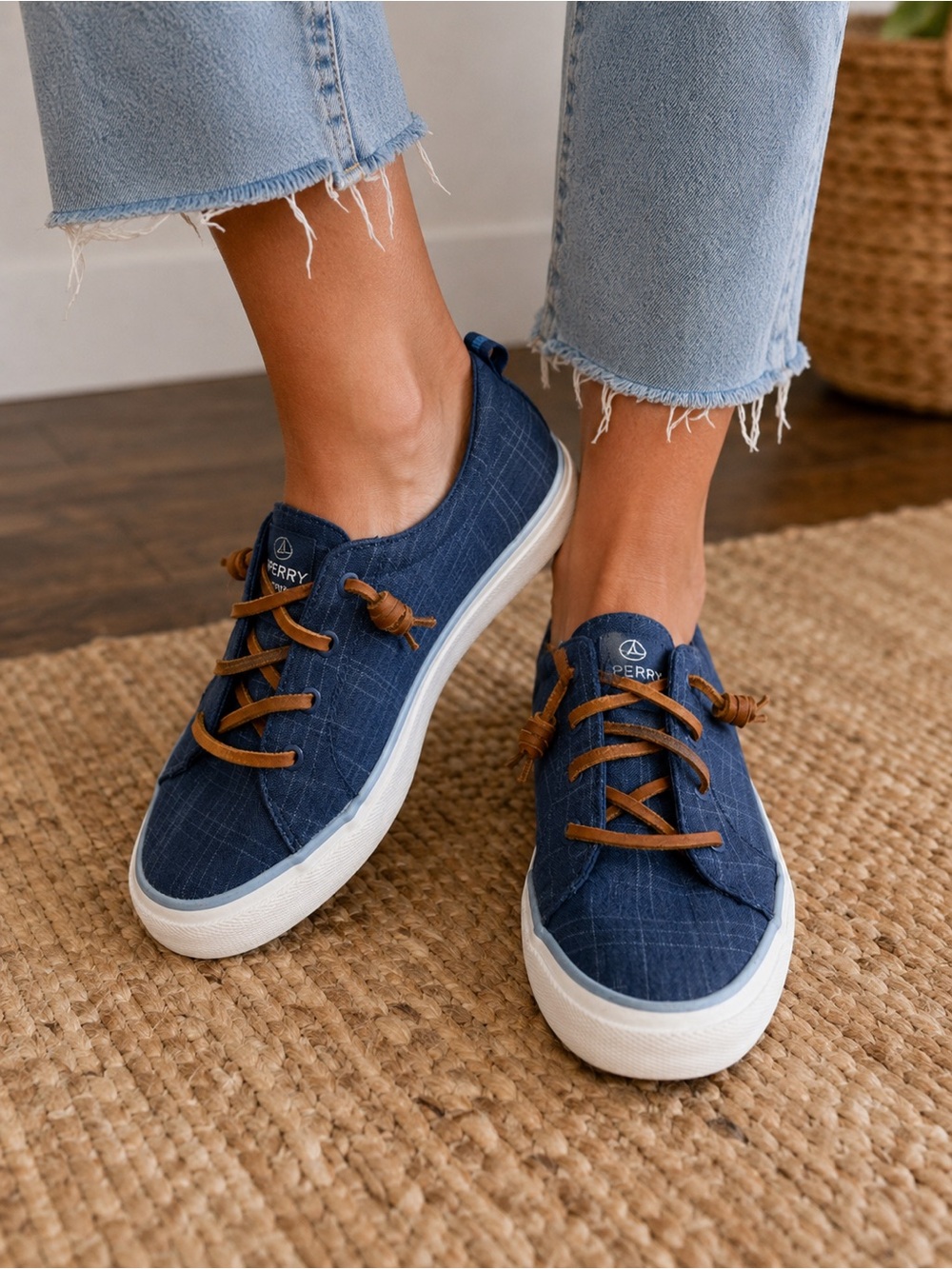 Sperry Crest Vibe Linen Sneakers Women's Size 10 Blue Plaid Casual Lace Up Shoes